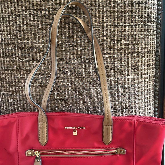 Michael Kors nylon purse - Picture 9 of 10